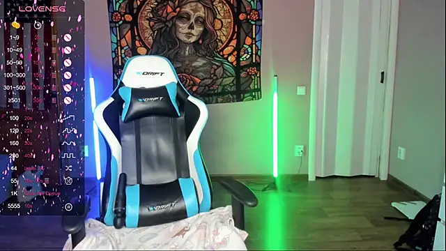 Snapshot of Project_hisoka chatting on 11/11/25, 01:22 Project hisoka online show from 11/11/25, 01:22