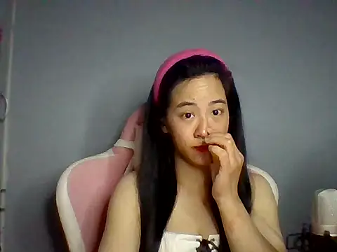 Nana-68 online show from 12/17/25, 06:51