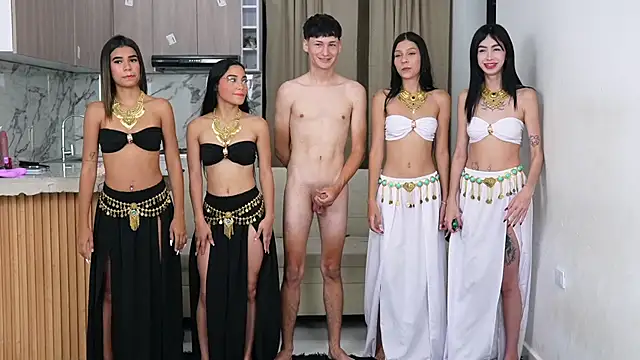 maidengirls online show from 10/31/25, 07:43