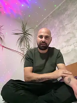 derek1494 online show from 10/02/25, 07:39