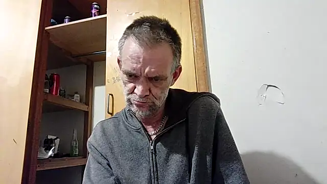 Snapshot of TooFknHorny7676@xh chatting on 05/11/26, 07:32 TooFknHorny7676xh online show from 05/11/26, 07:32