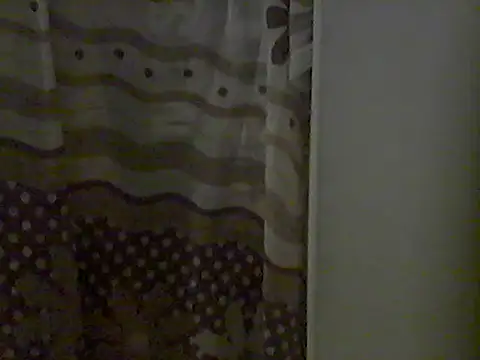 Jennxdolls online show from 09/25/25, 03:34