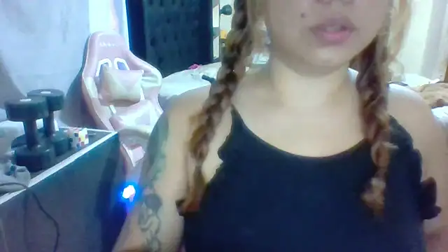 Jennxdolls online show from 02/20/25, 02:51