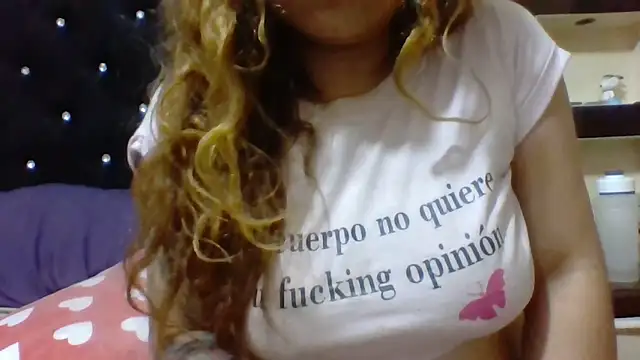 Jennxdolls online show from 01/22/25, 05:05