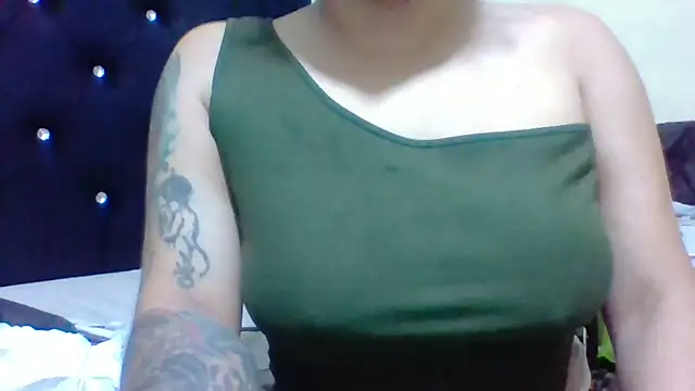 Jennxdolls online show from 02/28/25, 11:58