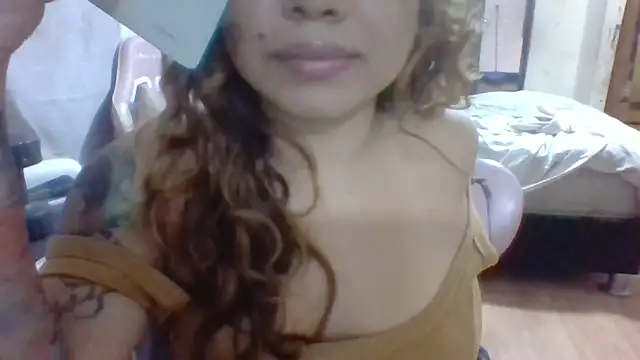 Jennxdolls online show from 02/16/25, 10:55