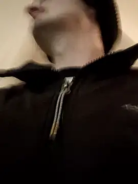 Wesleymodel online show from 01/18/26, 10:02