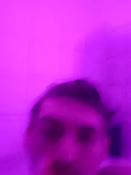 Wesleymodel online show from 01/08/26, 09:54