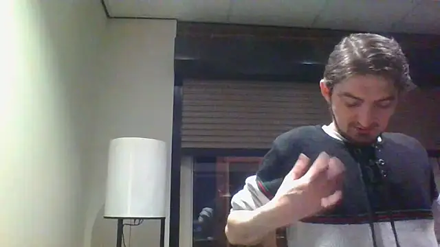 Wesleymodel online show from 02/13/26, 10:21