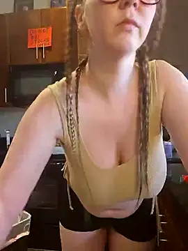 littlelustlamb online show from 09/19/25, 04:55