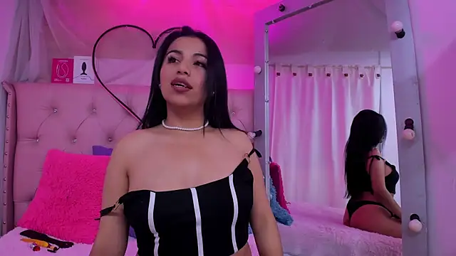 Emma collins23 online show from 12/02/25, 02:34