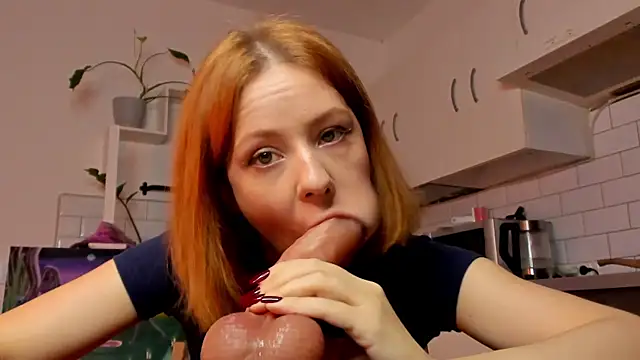 ilona curly online show from 10/31/25, 10:12