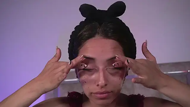 little-Emma online show from 04/17/26, 11:18