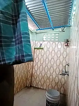 Snapshot of bas1cooks chatting on 04/04/26, 03:02 bas1cooks online show from 04/04/26, 03:02