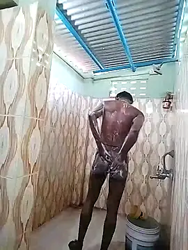 Snapshot of bas1cooks chatting on 04/10/26, 03:02 bas1cooks online show from 04/10/26, 03:02