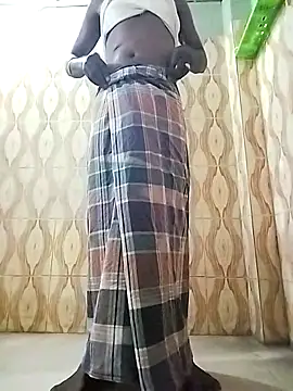 Snapshot of bas1cooks chatting on 04/06/26, 06:53 bas1cooks online show from 04/06/26, 06:53