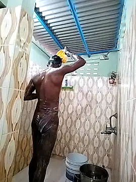 Snapshot of bas1cooks chatting on 12/19/25, 02:26 bas1cooks online show from 12/19/25, 02:26