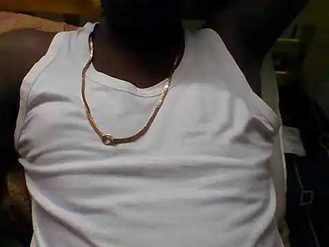 Snapshot of bas1cooks chatting on 12/16/25, 03:49 bas1cooks online show from 12/16/25, 03:49