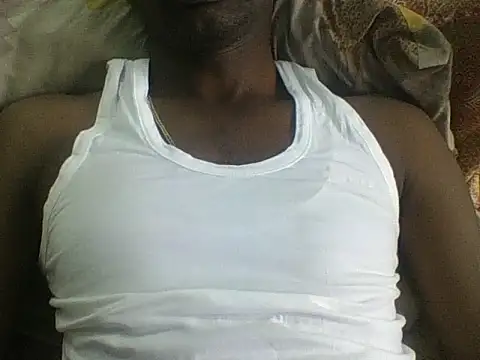 Snapshot of bas1cooks chatting on 10/27/25, 09:43 bas1cooks online show from 10/27/25, 09:43