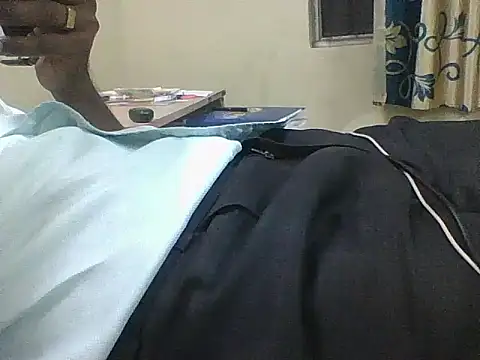 Snapshot of bas1cooks chatting on 11/05/25, 03:04 bas1cooks online show from 11/05/25, 03:04