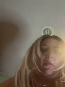 MonroeLoves online show from 12/16/25, 04:33