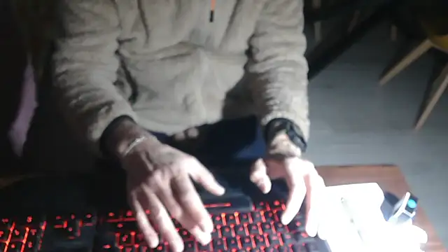 Adri gard online show from 04/05/26, 08:15