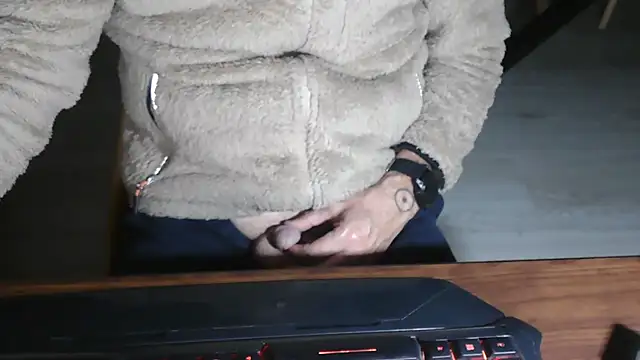 Adri gard online show from 11/26/25, 09:04