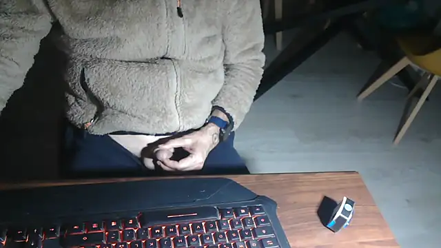 Adri gard online show from 03/16/26, 09:28