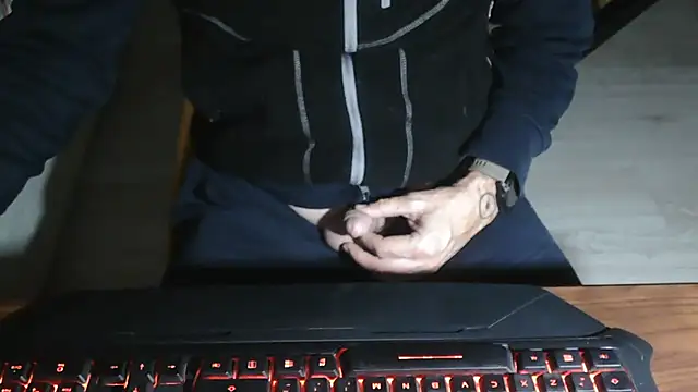 Adri gard online show from 11/21/25, 10:42