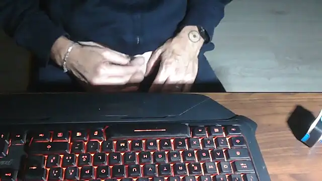 Adri gard online show from 11/17/25, 09:30