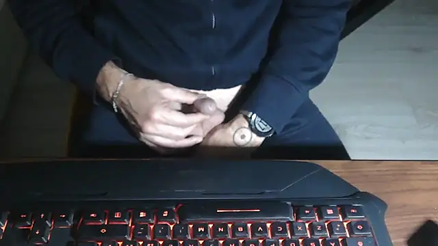 Adri gard online show from 11/14/25, 09:18