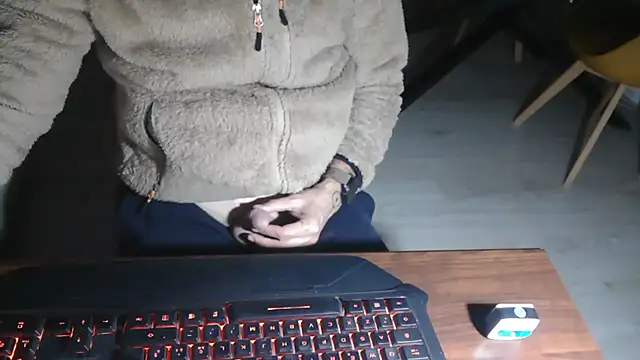 Adri gard online show from 03/03/26, 09:11