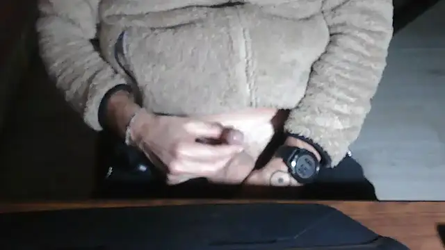 Adri gard online show from 12/16/25, 08:57