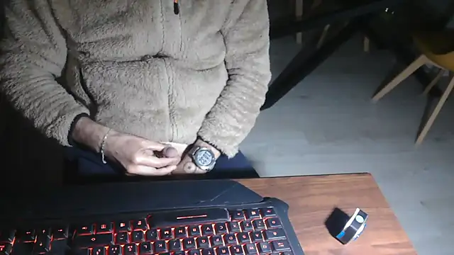 Adri gard online show from 03/29/26, 08:32