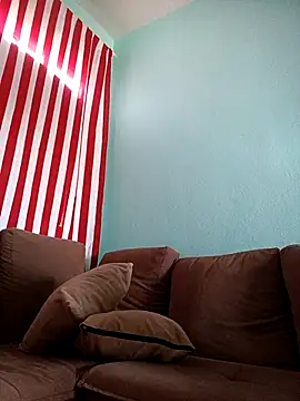 Snapshot of GJS281 chatting on 11/04/25, 03:27 GJS281 online show from 11/04/25, 03:27