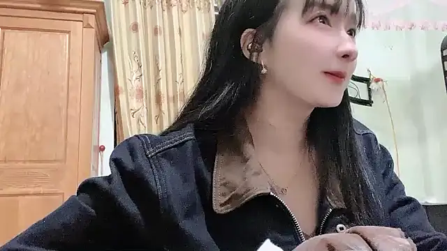 Nery Asian online show from 02/19/26, 06:10