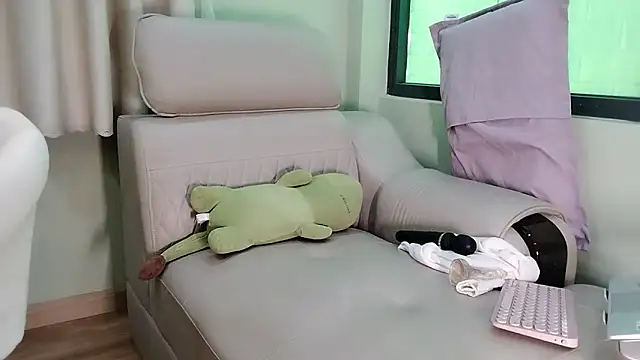 Nery Asian online show from 07/13/26, 02:33