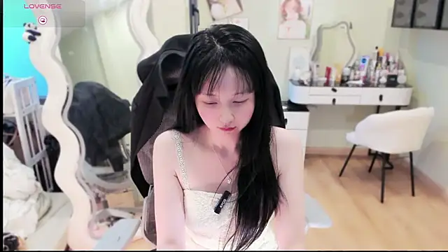 Nery Asian online show from 03/15/26, 10:11