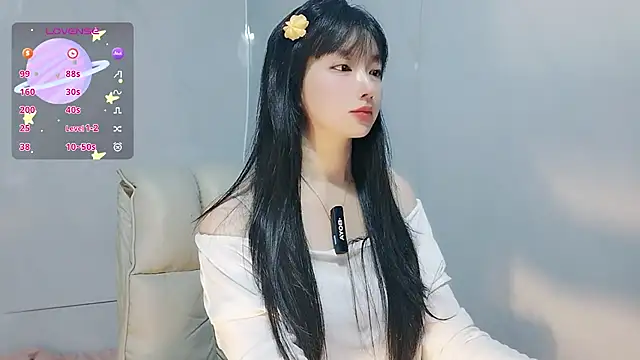 Nery Asian online show from 09/10/25, 04:22