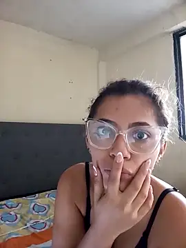Snapshot of sofia_playful chatting on 03/22/25, 01:52 sofia playful online show from 03/22/25, 01:52