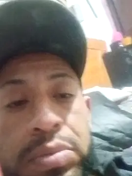 pineda1689 online show from 04/21/26, 11:11