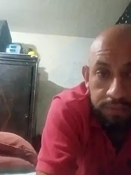 pineda1689 online show from 04/24/26, 12:23