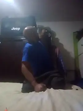 pineda1689 online show from 10/07/25, 09:21