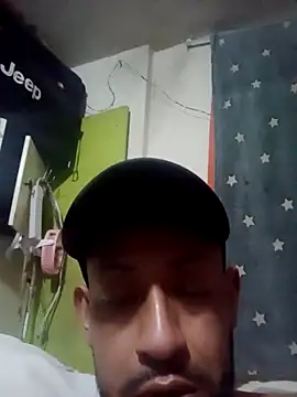 pineda1689 online show from 01/30/25, 07:39