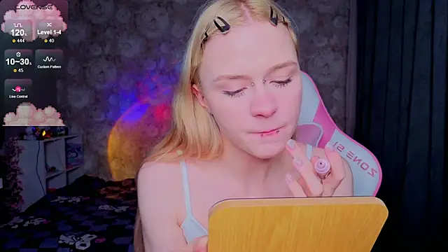 Milia Parker online show from 03/27/26, 01:36