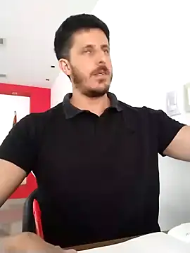 Snapshot of Jota_show chatting on 02/02/25, 01:41 Jota show online show from 02/02/25, 01:41