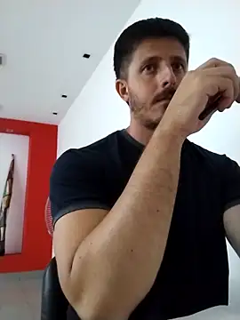 Snapshot of Jota_show chatting on 03/02/25, 10:37 Jota show online show from 03/02/25, 10:37