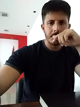 Snapshot of Jota_show chatting on 03/02/25, 01:04 Jota show online show from 03/02/25, 01:04