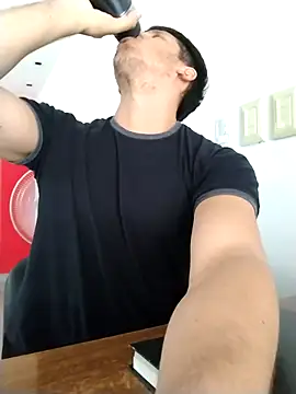 Snapshot of Jota_show chatting on 02/16/25, 04:32 Jota show online show from 02/16/25, 04:32