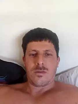 Snapshot of Jota_show chatting on 11/26/25, 01:22 Jota show online show from 11/26/25, 01:22